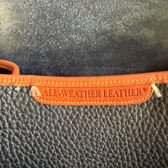 Vintage 1990s Dooney & Bourke Essex Black Pebble Purse - Picture 6 of 12